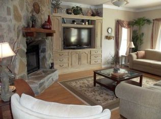 3710 Ballenger Rd, Greer, SC 29651