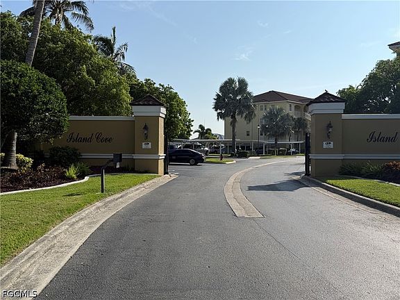 3rd image of 1789 Four Mile Cove Pkwy Unit 545