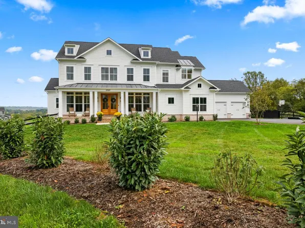 37127 Peacock Run Way, Purcellville, VA 20132