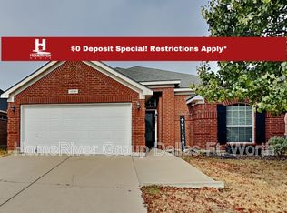 10741 Emerald Park Ln, Haslet, TX 76052