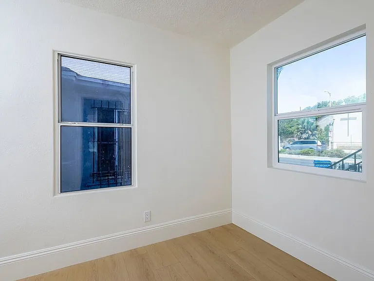 914 E Martin Luther King Jr Blvd #914.5 — Photo 9