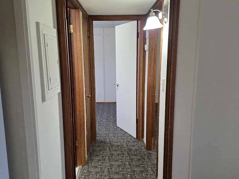 65 Cornforth Rd — Photo 8