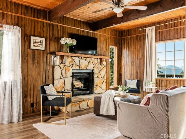 1226 Bridal Path, Rimforest, CA 92378