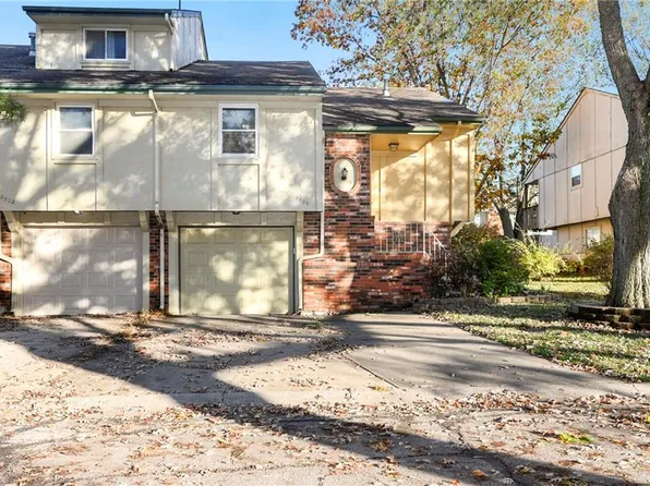 2900 NW 4th St, Blue Springs, MO 64014