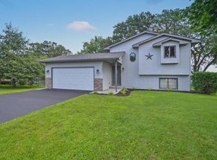 25931 8th St W, Zimmerman, MN 55398