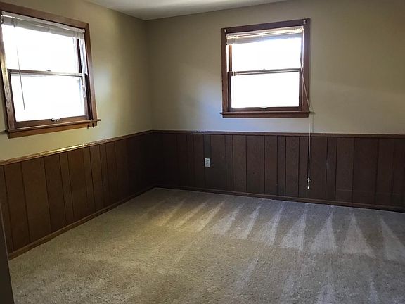 5th image of 546 18th Ave N