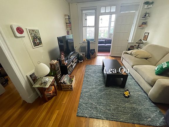 2nd image of 1638 Commonwealth Ave APT 3