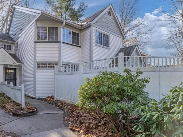 41 Winding Brook Drive, South Burlington, VT 05403