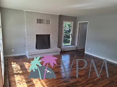 686 Stamp Dr - 1 — Photo 2