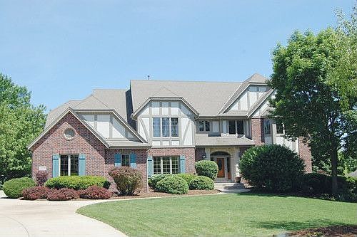 2nd image of 3210 Brehon Ct