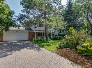 4525 Tonkawood Rd, Minnetonka, MN 55345