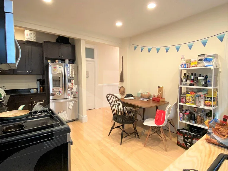 10 Stickney Ave #2 — Photo 8