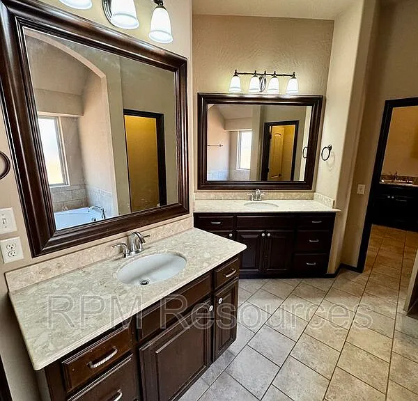 3121 SW 136th Ter — Photo 26