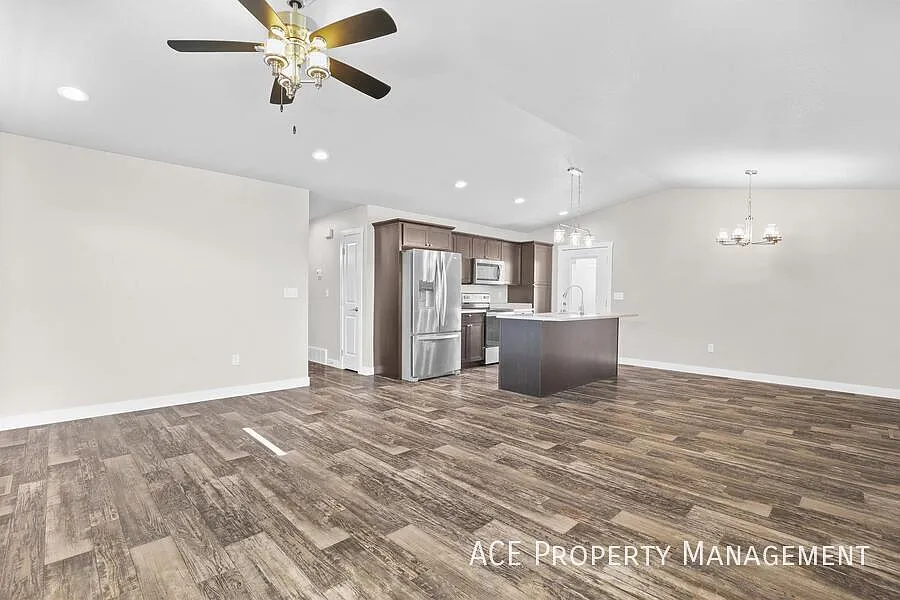 Building Photo - 5339 Coal Bank Dr