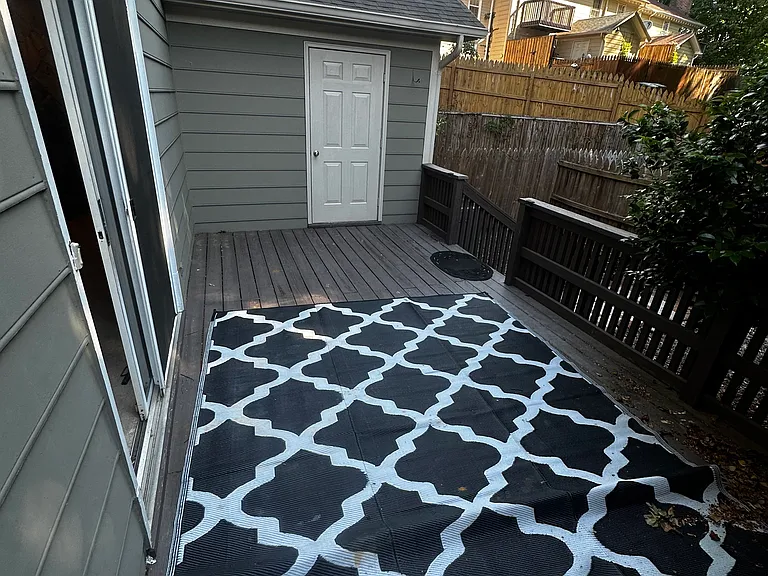 3736 Greenes Xing — Photo 20