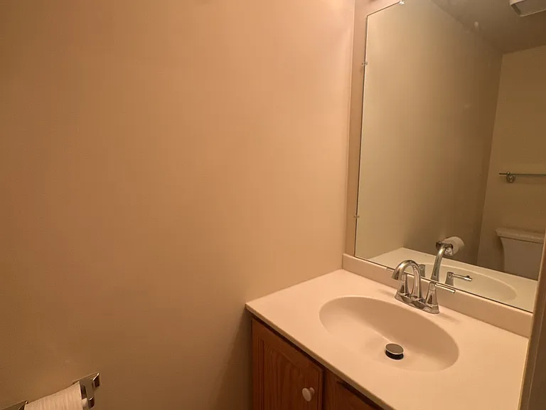 4282 Wimbledon Dr — Photo 11