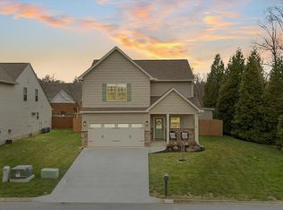 12007 Woodhollow Ln, Knoxville, TN 37932