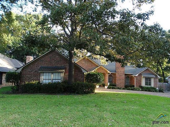 3rd image of 6106 Stoneleigh Dr