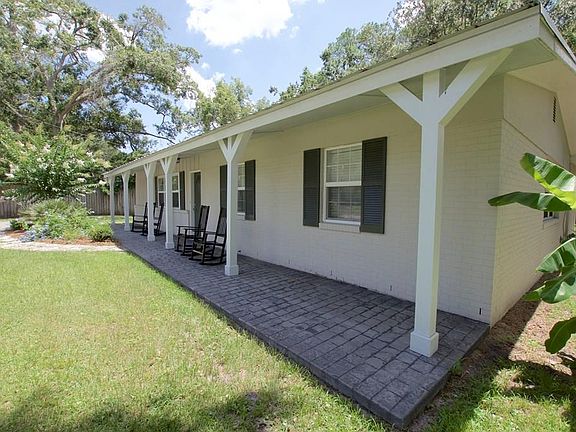 3rd image of 103 Riverview Dr