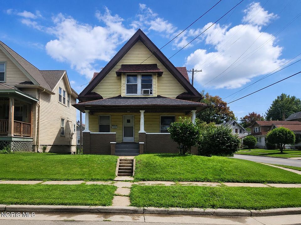 1st image of 555 Nicholas St