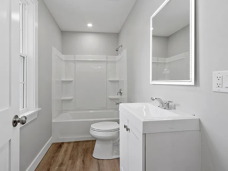 80 South St #7 — Photo 5