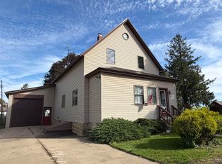 308 Spring St, Highland, WI 53543