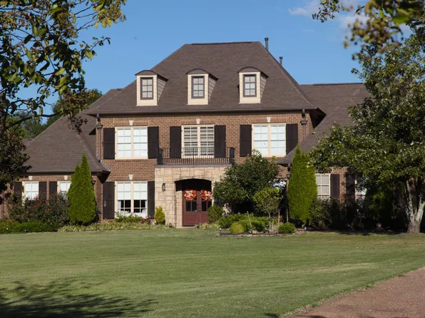 220 Southmill Dr, Eads, TN 38028