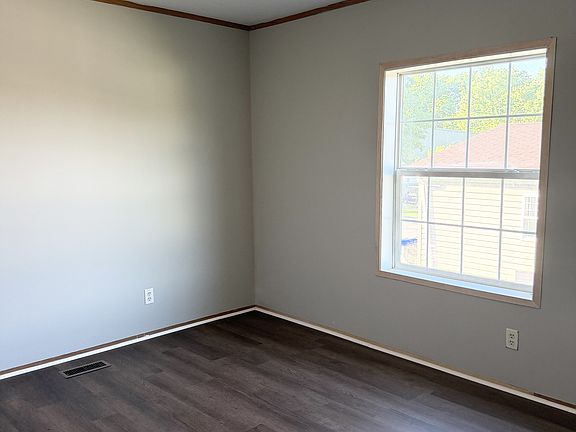 4th image of 212 Pulliam Dr