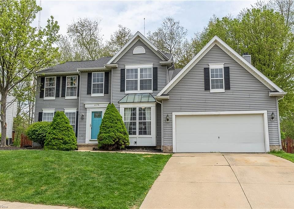 1st image of 2278 Canterbury Cir