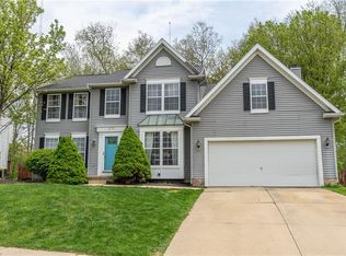 2278 Canterbury Cir, Akron, OH 44319