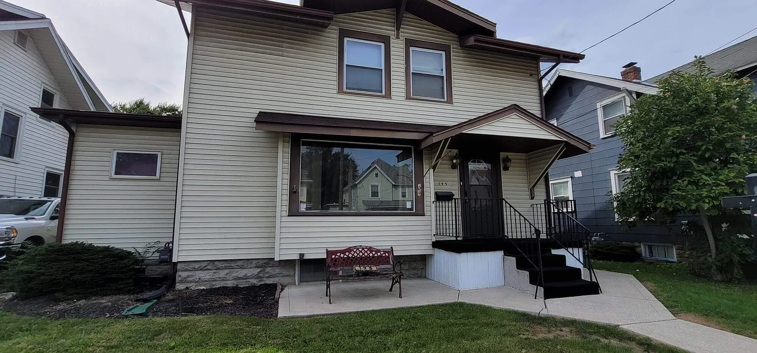 195 Hane Ave photo 1