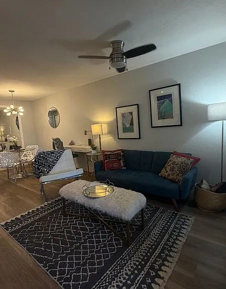 2801 N Los Felices Cir E #D107 — Photo 17