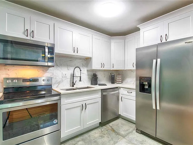 1225 Graymont Dr SW — Photo 12