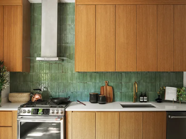 952a Greene Avenue image 4 of 28