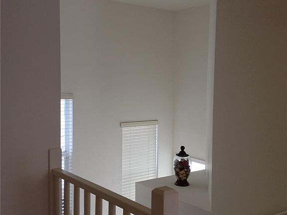 3rd image of 7804 Gardner Dr APT 201