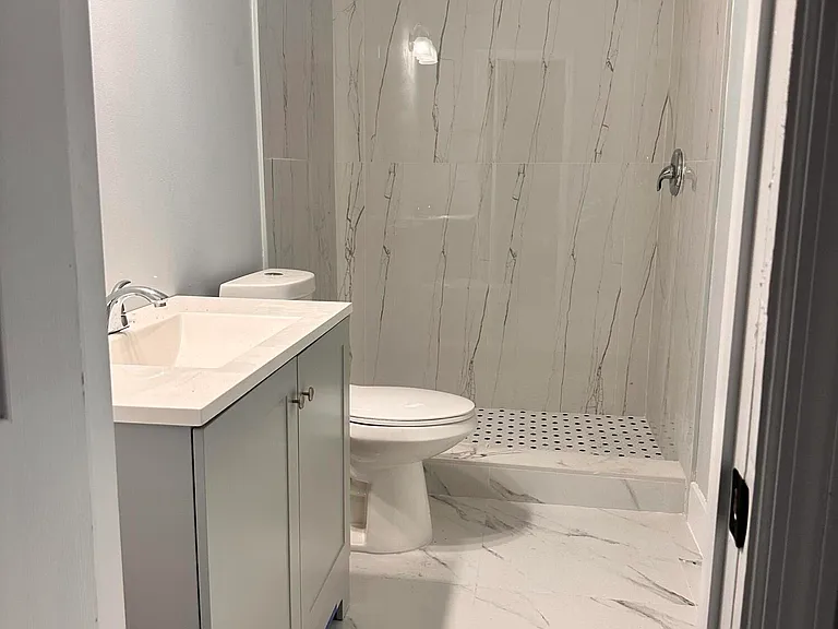 3004 Alice Dr #1 — Photo 2