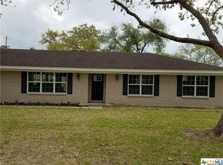 607 Dundee St, Victoria, TX 77904