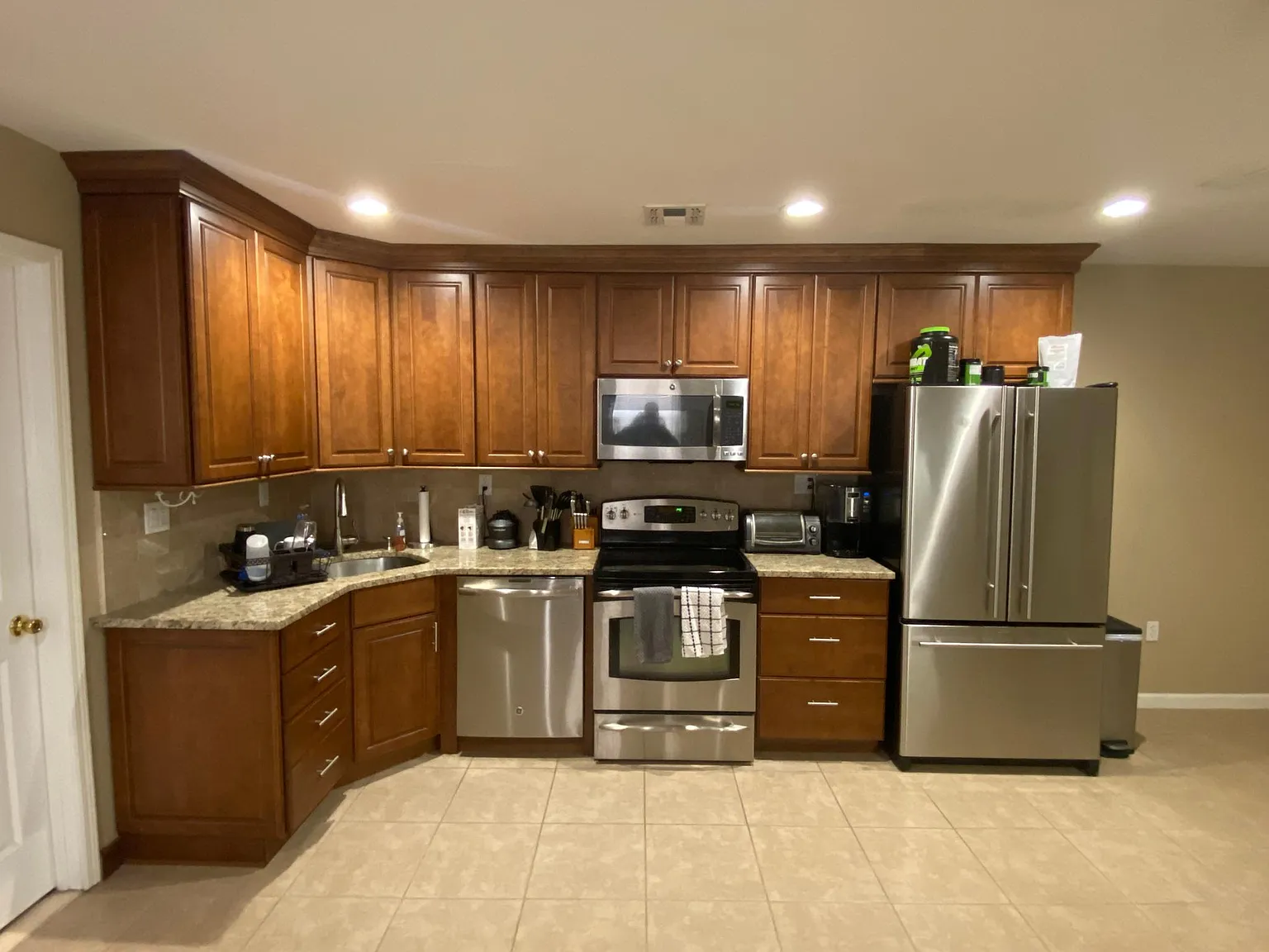394 Virginia Ave — Photo 3