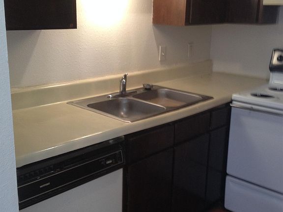 1 BR Kitchen - 1