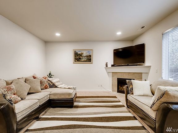 Great Room with Gas Fireplace