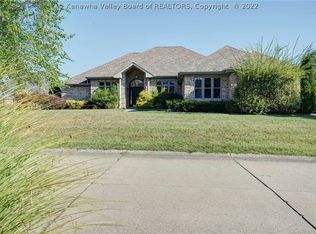 142 Leslie Pl, Scott Depot, WV 25560