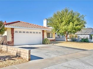 26706 Blue Water Rd, Helendale, CA 92342