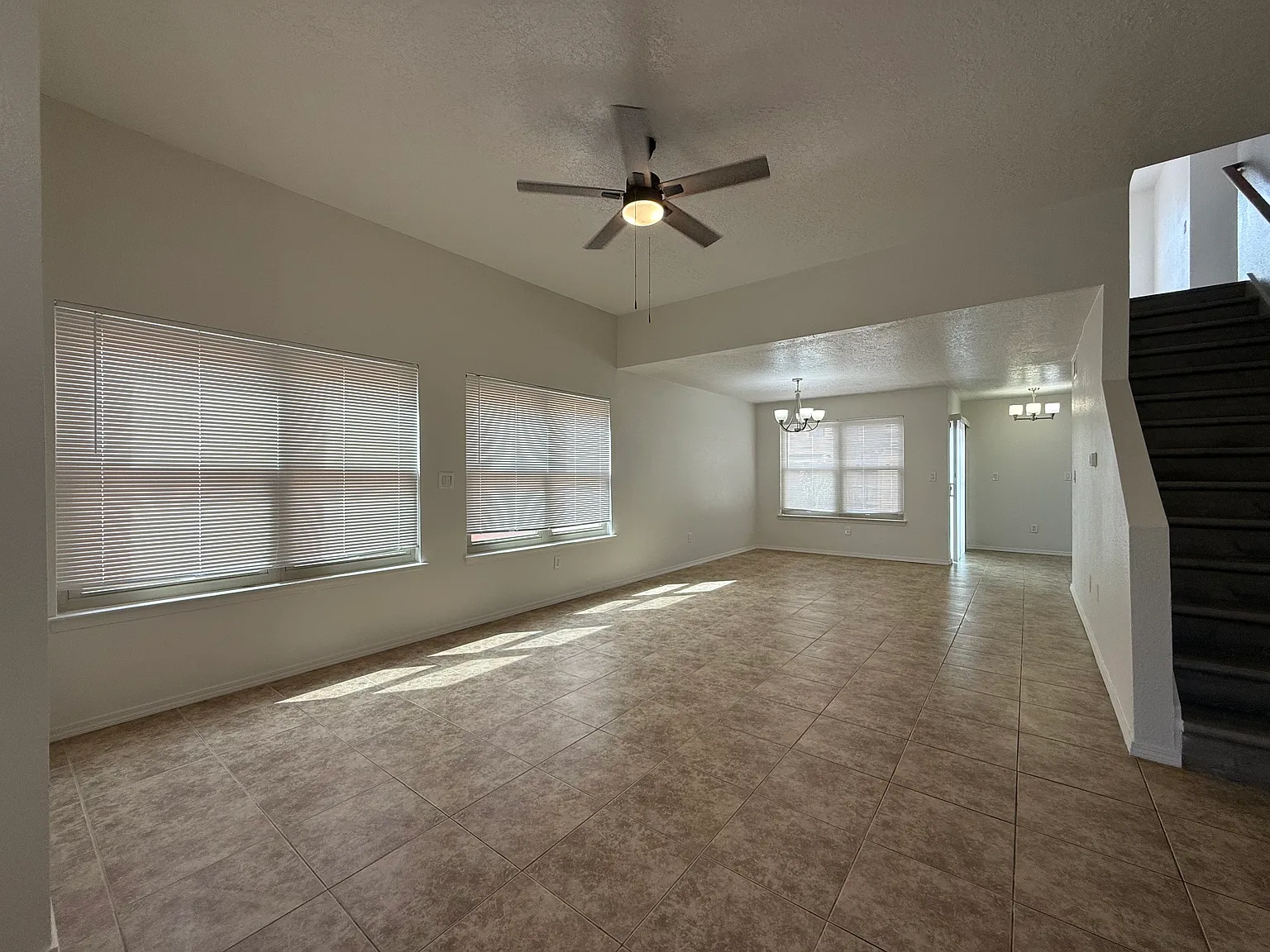 3 bed, 1662 sqft, $1,995 — Photo 4