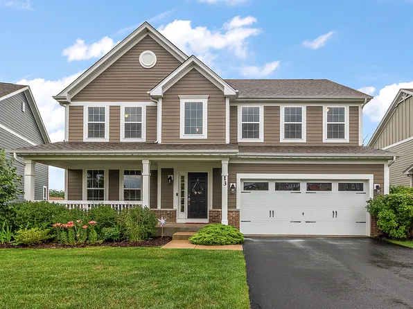 13 Anne Cir, Lemont, IL 60439