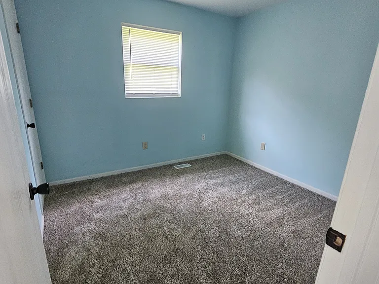 2645 Lincoln St — Photo 8