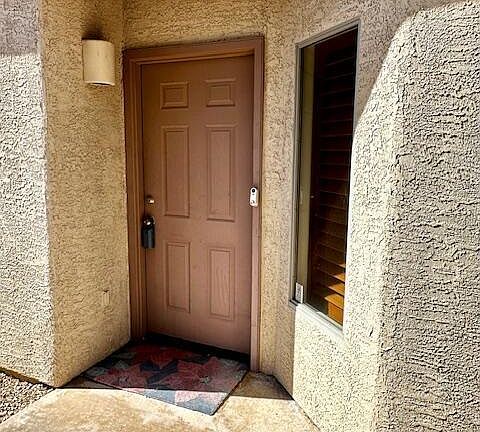 4th image of 8229 W Zlacket Dr