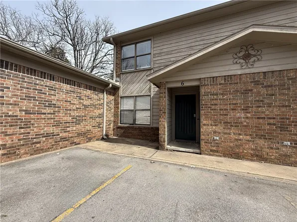2728 E Kantz Dr APT 6, Fayetteville, AR 72703