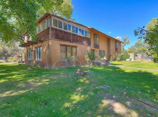 101 Priestly Pl, Corrales, NM 87048
