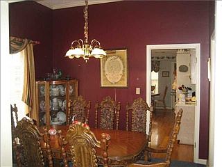 4th image of 2262 Lake Hill Ct