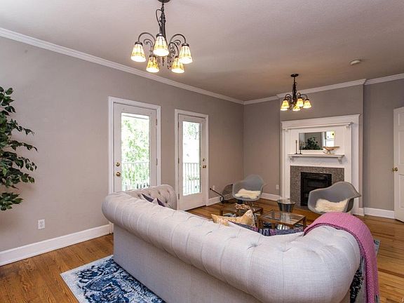 4th image of 1362 N Marion St #D